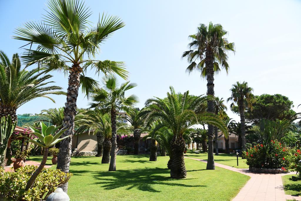 Baia Del Sole Resort Capo Vaticano Εξωτερικό φωτογραφία